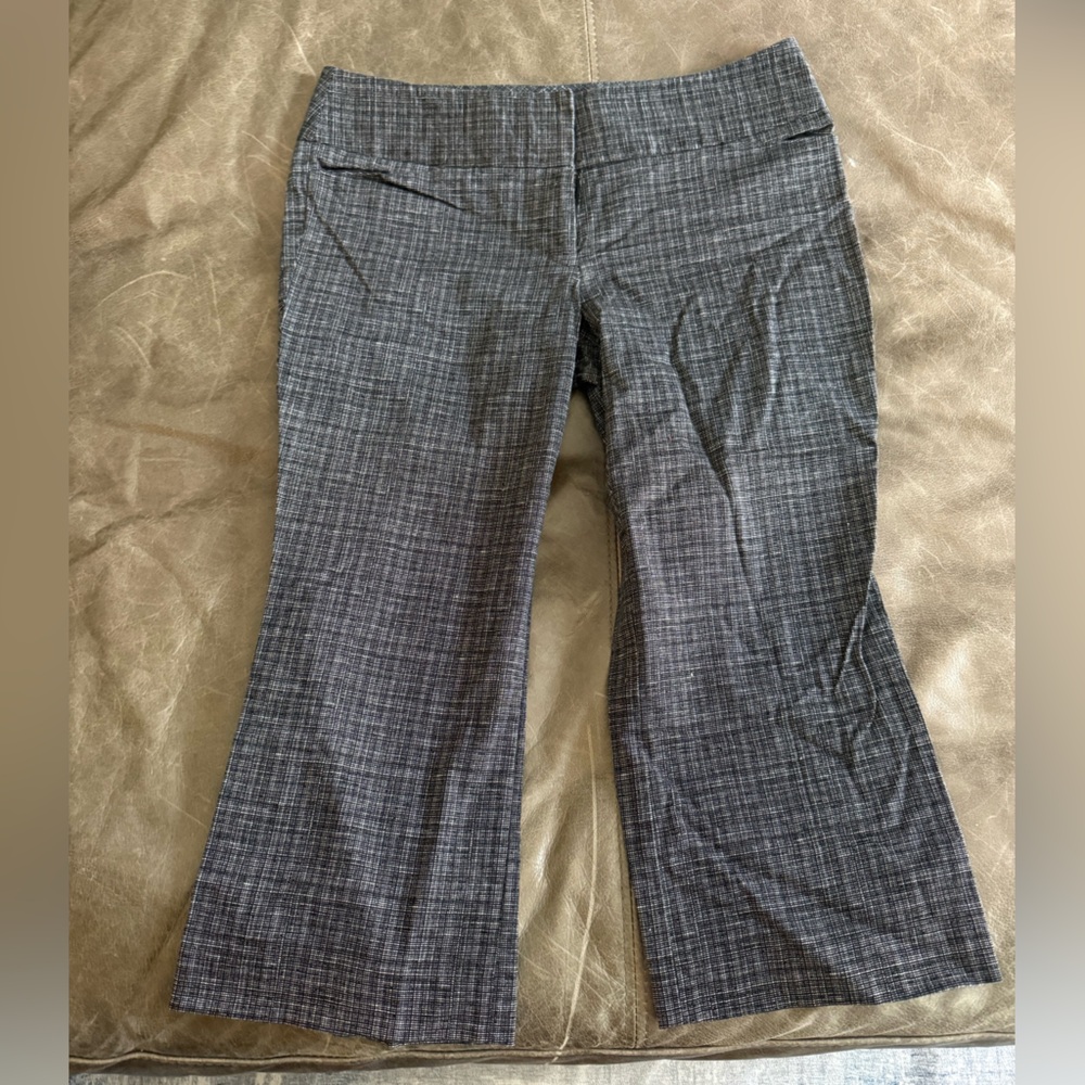 Express Women's Gray Cropped Pants